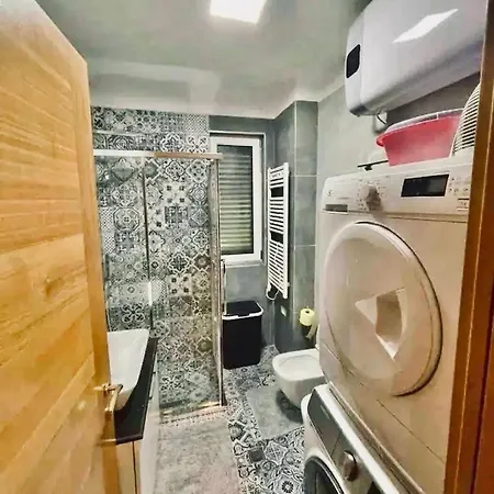 In Residenza Esclusiva Apartment *